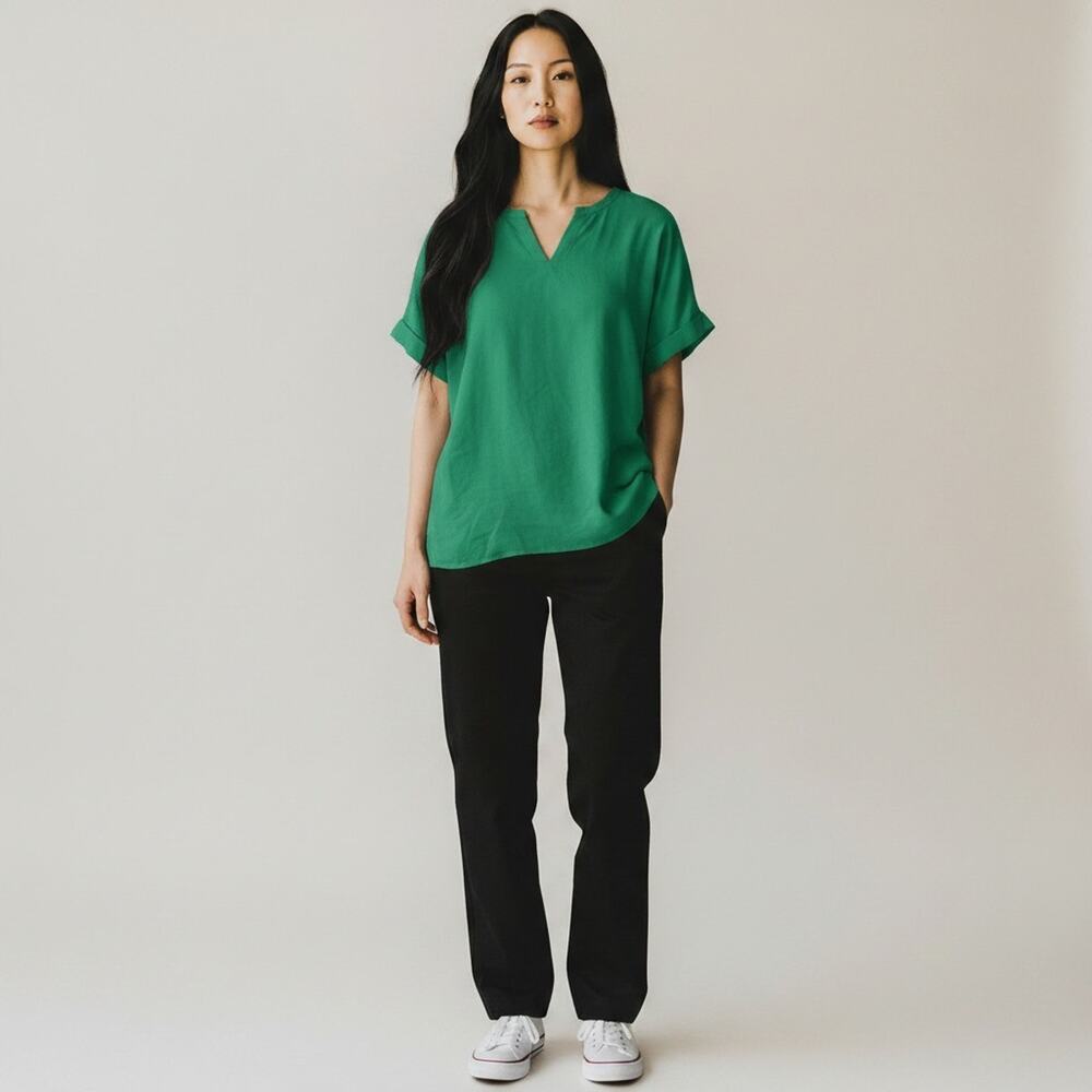 NWT Soya Radia Concept Green V Neck Short Sleeve Blouse Top #1749 Size XS